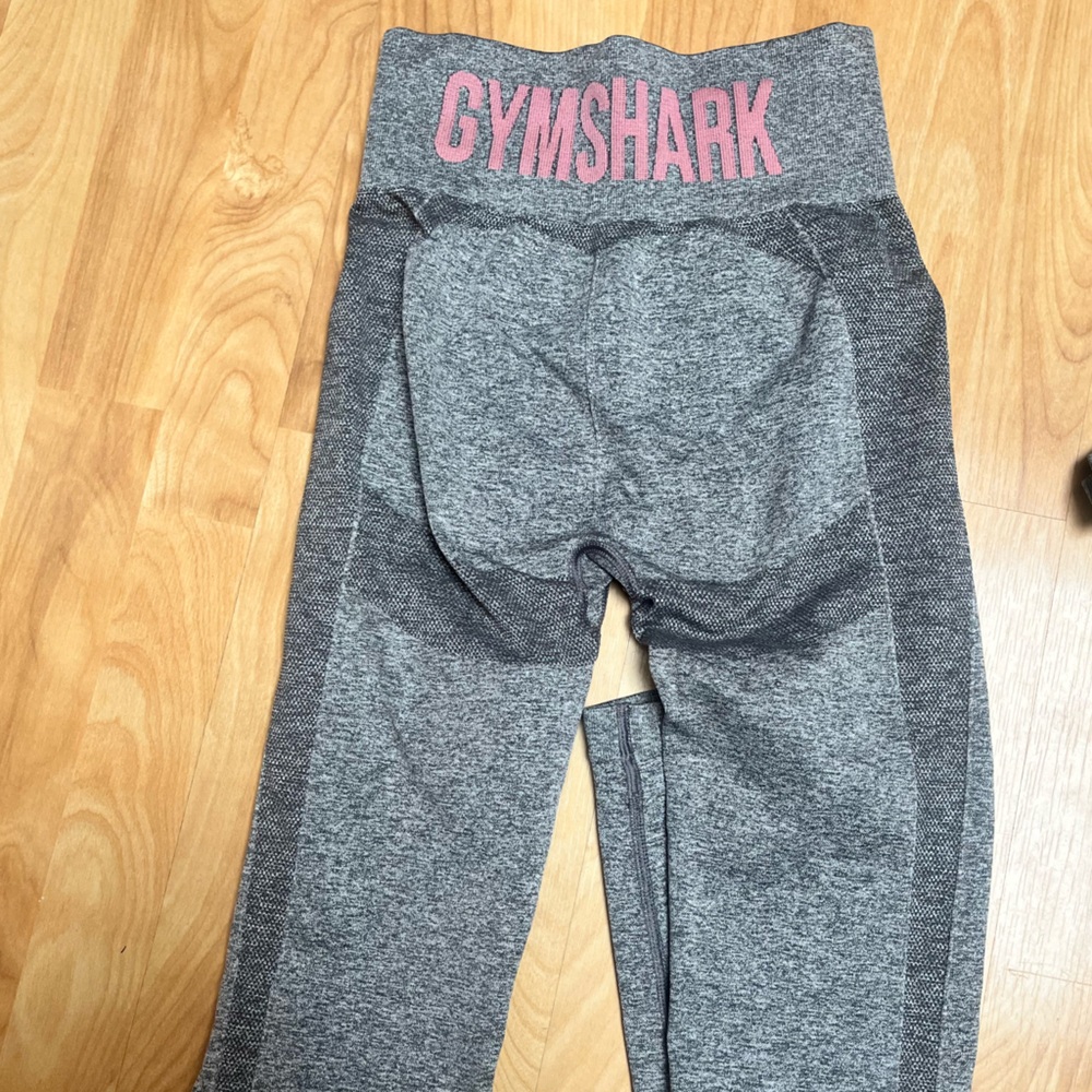 Gymshark highwaist squat proof leggings seamless size s grey and pink